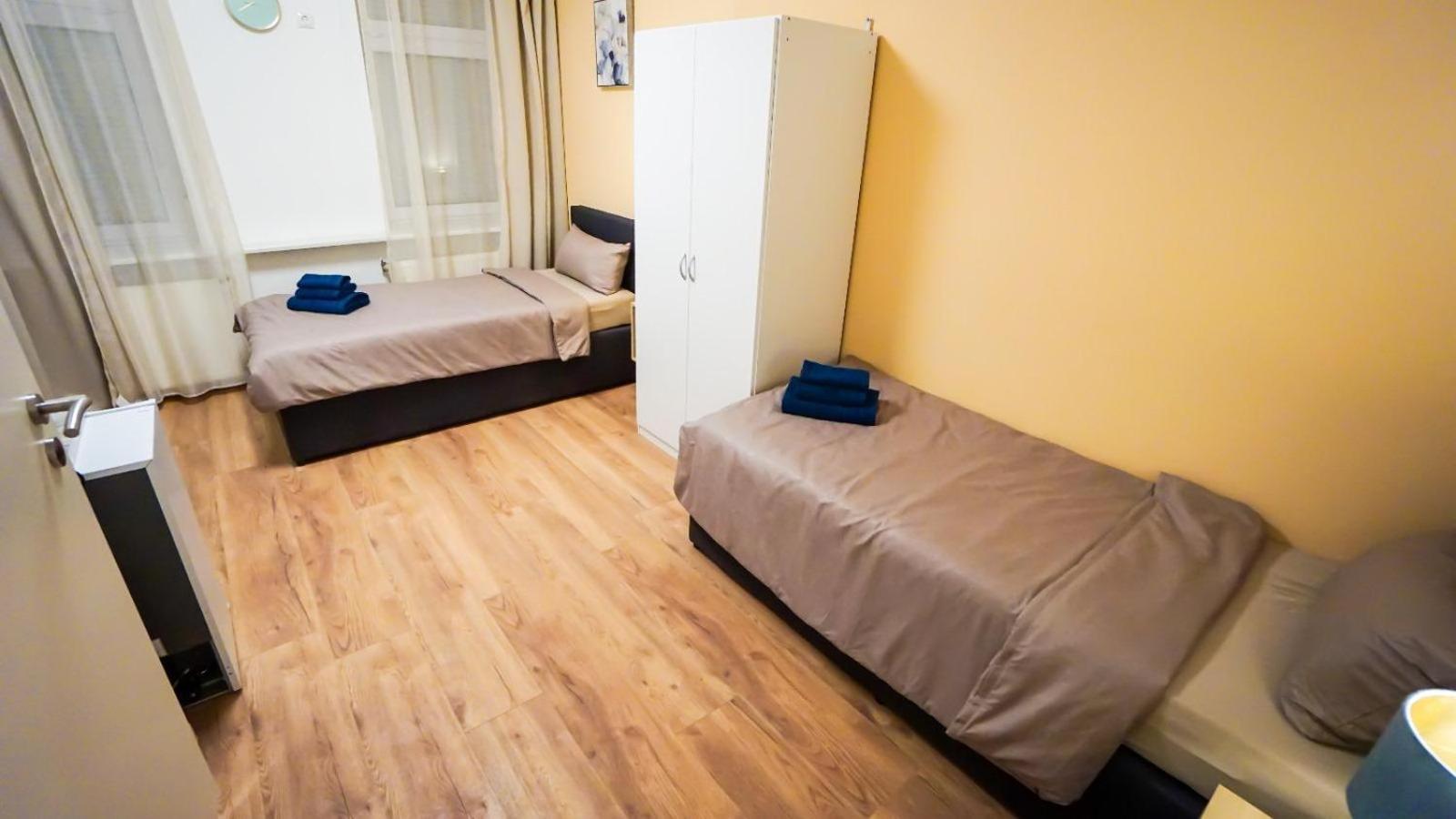 Glow Apartment Magdeburg Exterior photo